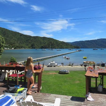 Waterfront Bed And Breakfast Picton Exterior photo