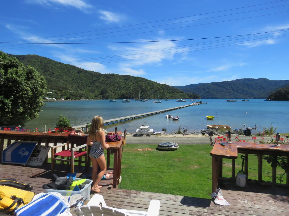 Waterfront Bed And Breakfast Picton Exterior photo